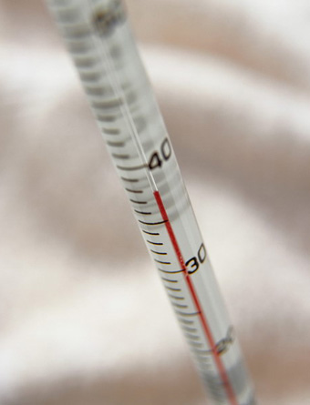 古城社区诊所有效治疗高烧不退